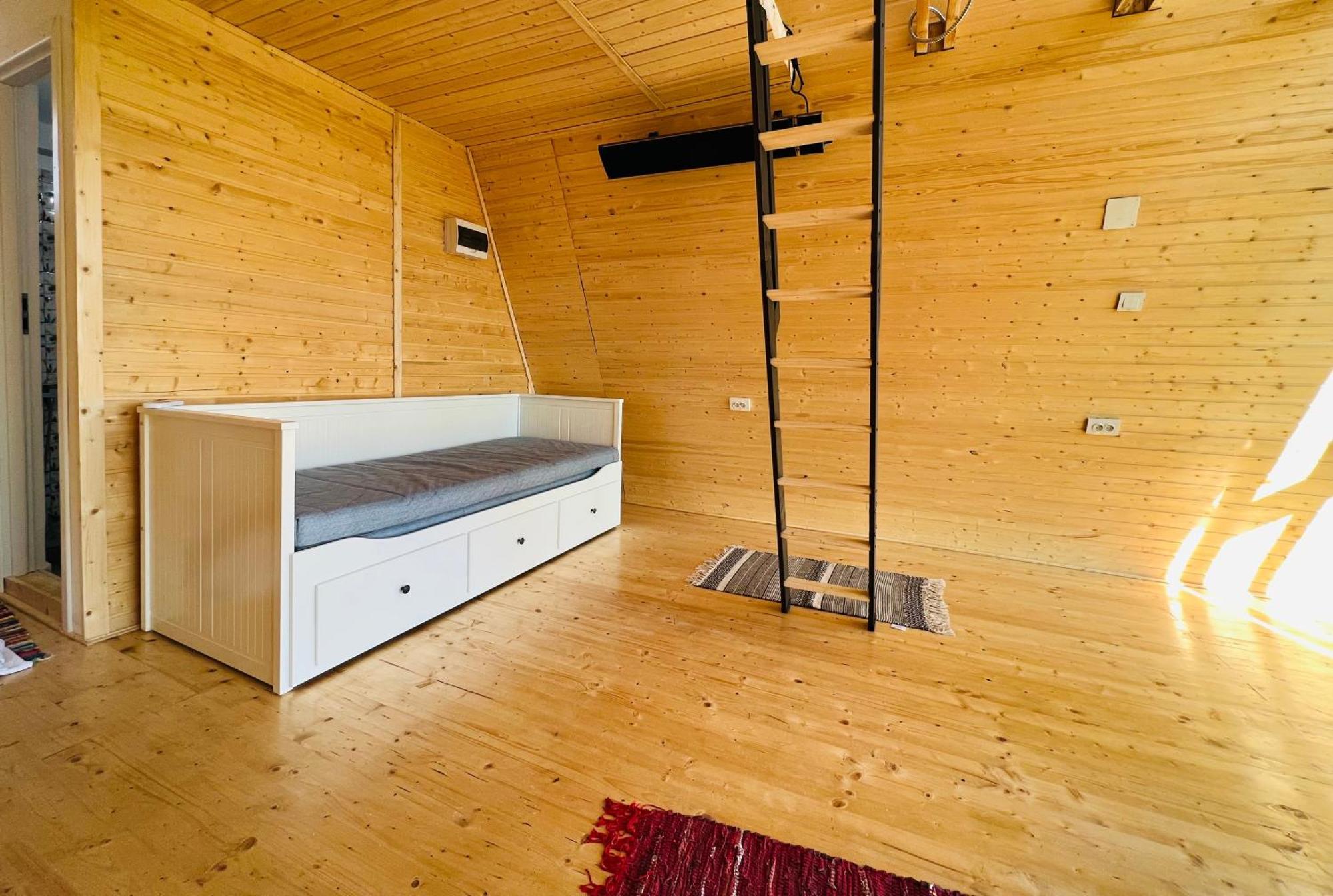 Horezu Cozy *